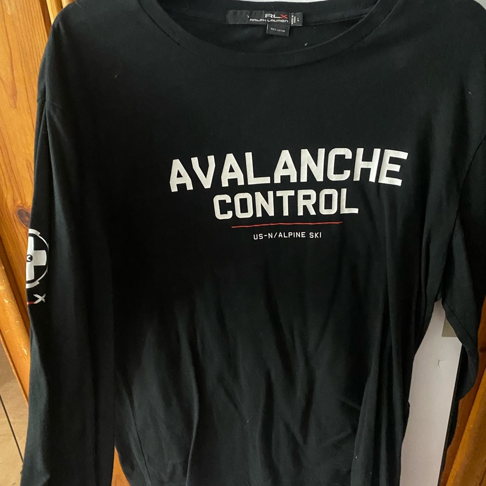 Men’s Black Polo Long Sleeve Tee